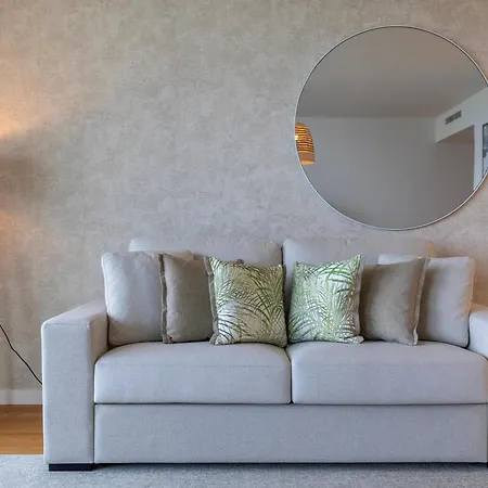 Cond Bayline - Pota - Pool - Gym - - By Bedzy Apartment *