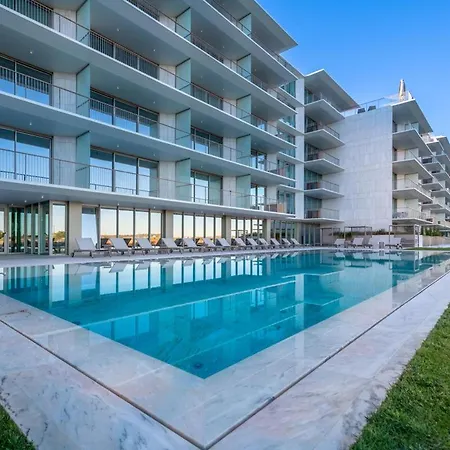 Cond Bayline - Pota - Pool - Gym - - By Bedzy * Armação de Pêra