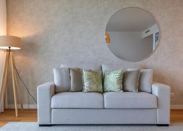 Cond Bayline - Pota - Pool - Gym - - By Bedzy Apartman *